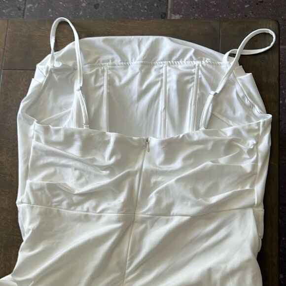 NWT Elegant Sexy Mermaid White Wedding Body Con Long Gown - Picture 12 of 16